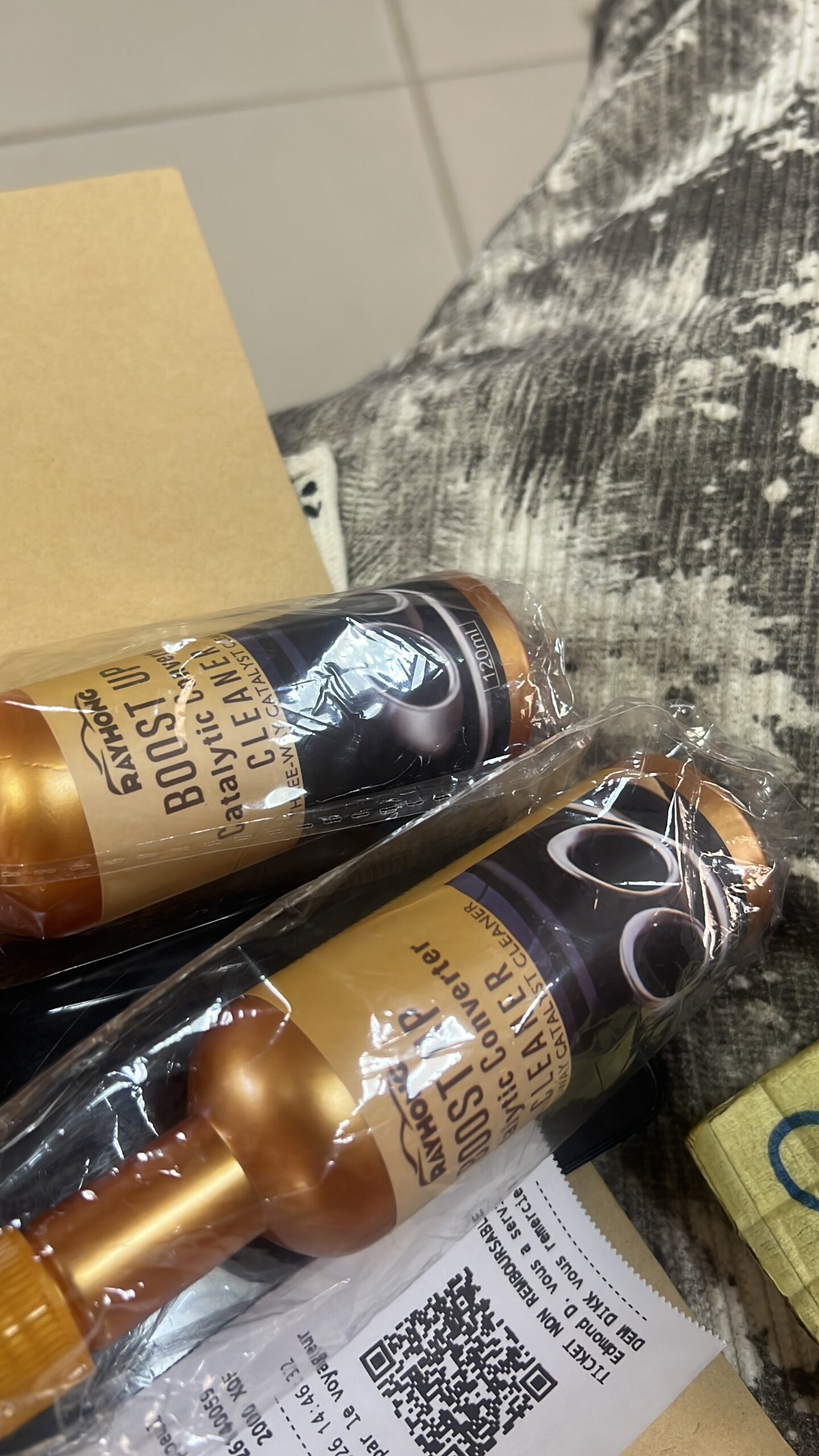 4FE90B42-F73E-45EF-AA5B-1FE423AE609E